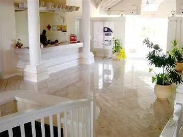 ***  Silver Sands Hotel Inch Marlow Barbados